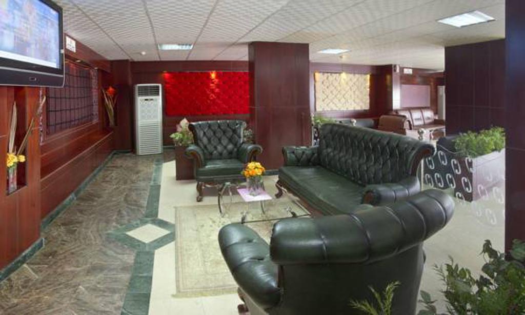 Al Farhan Hotel Suites Al Siteen Al Al Jubail Exteriör bild